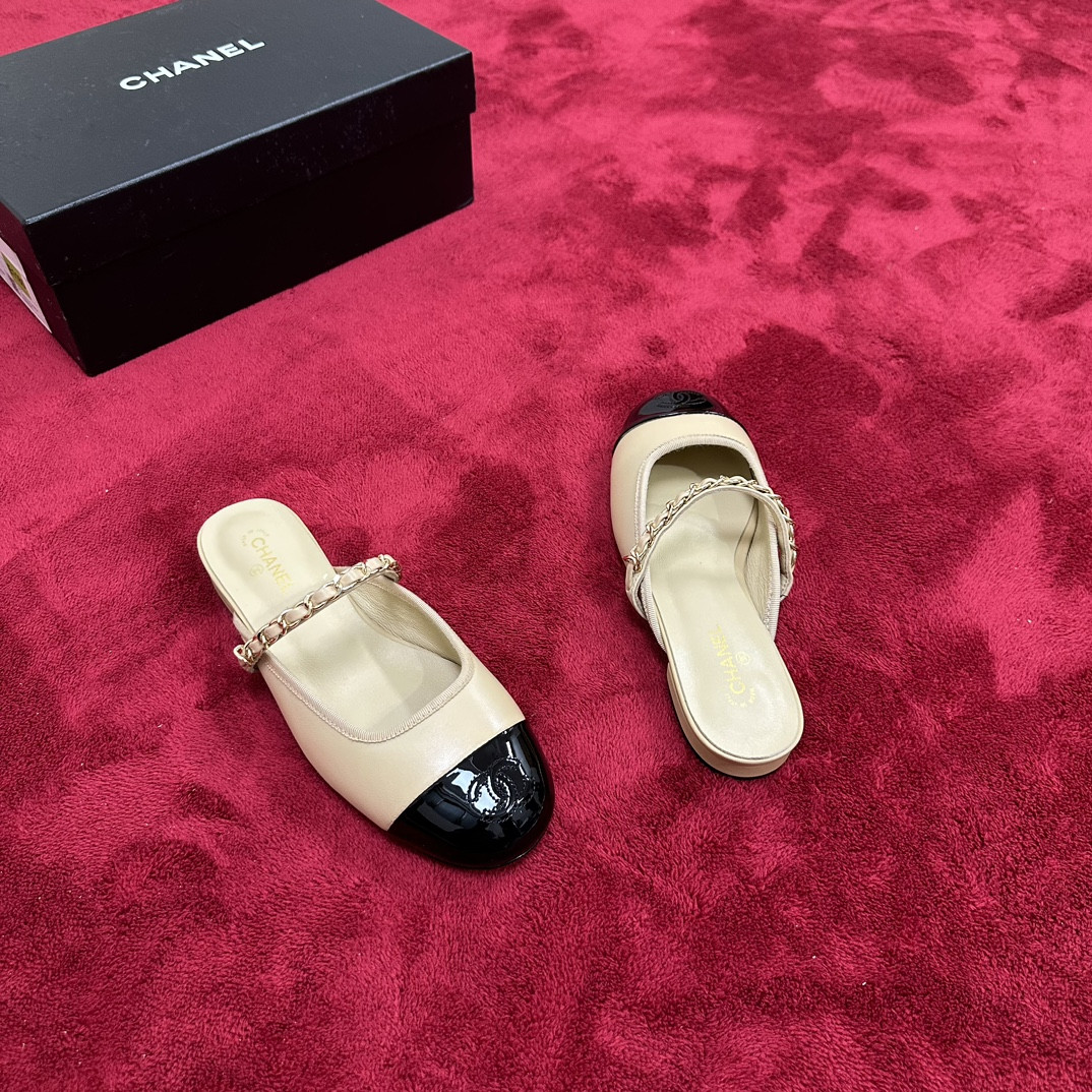 UA Ch**el Princess Shoes