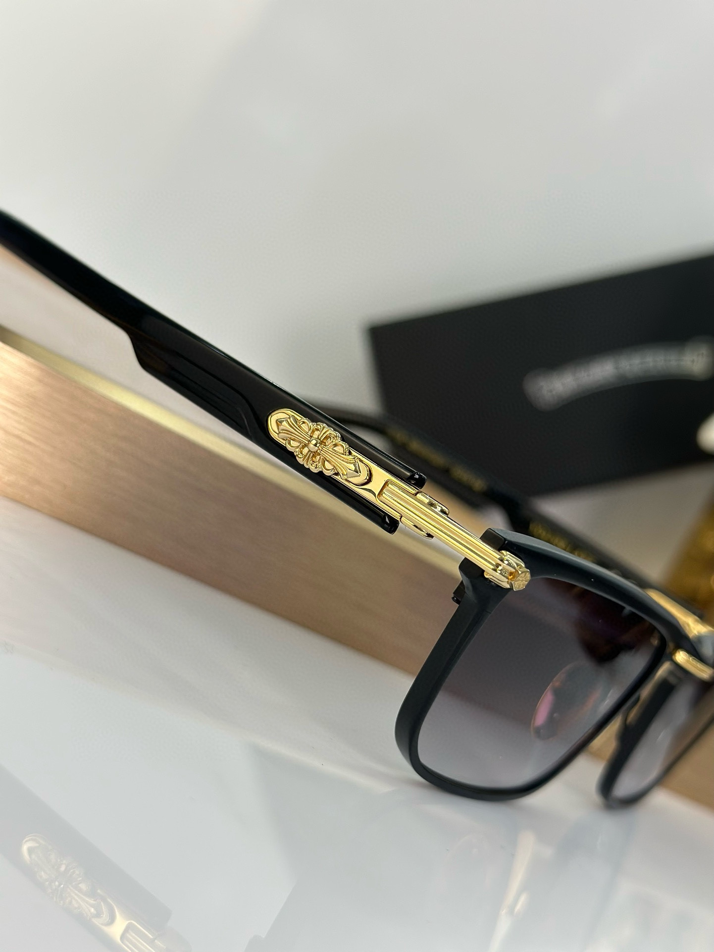 Ch*0me He**ts Glasses ss24 56-18-146