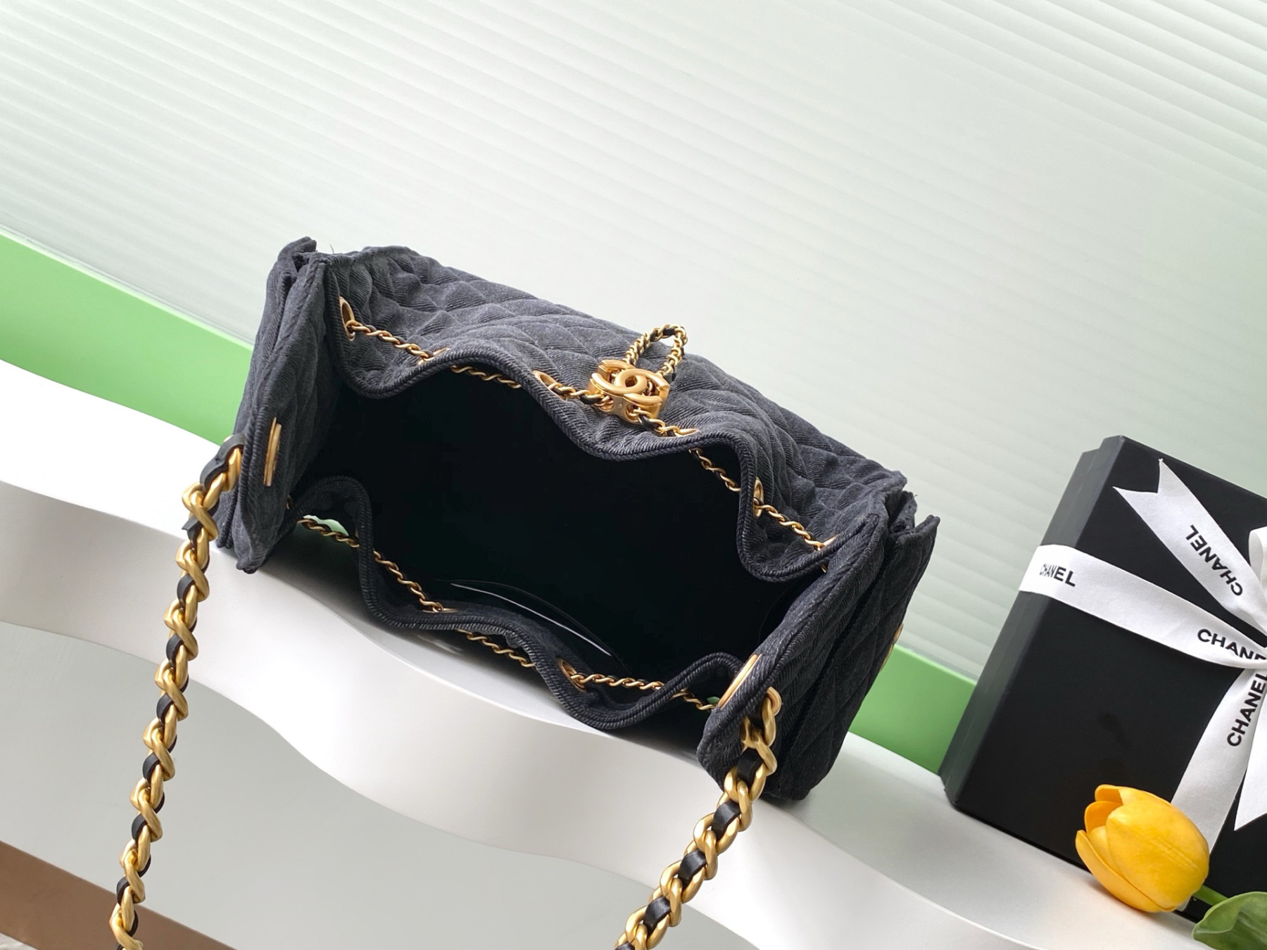 Ch**el 25 small Bucket Hobo handbag AS5293 30x26x14cm
