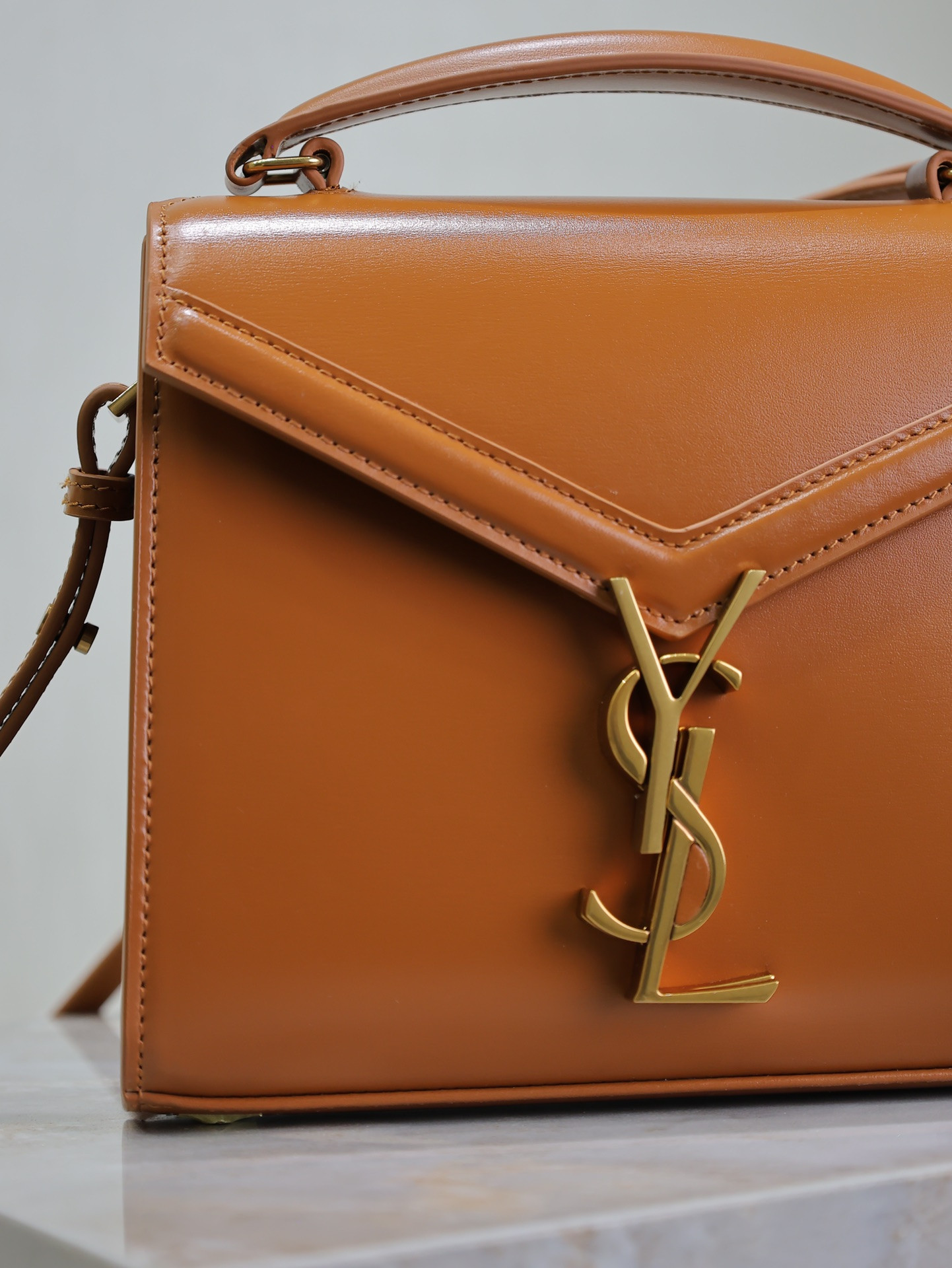 Y51 cassandra mini top handle bag 20x16x7.5cm