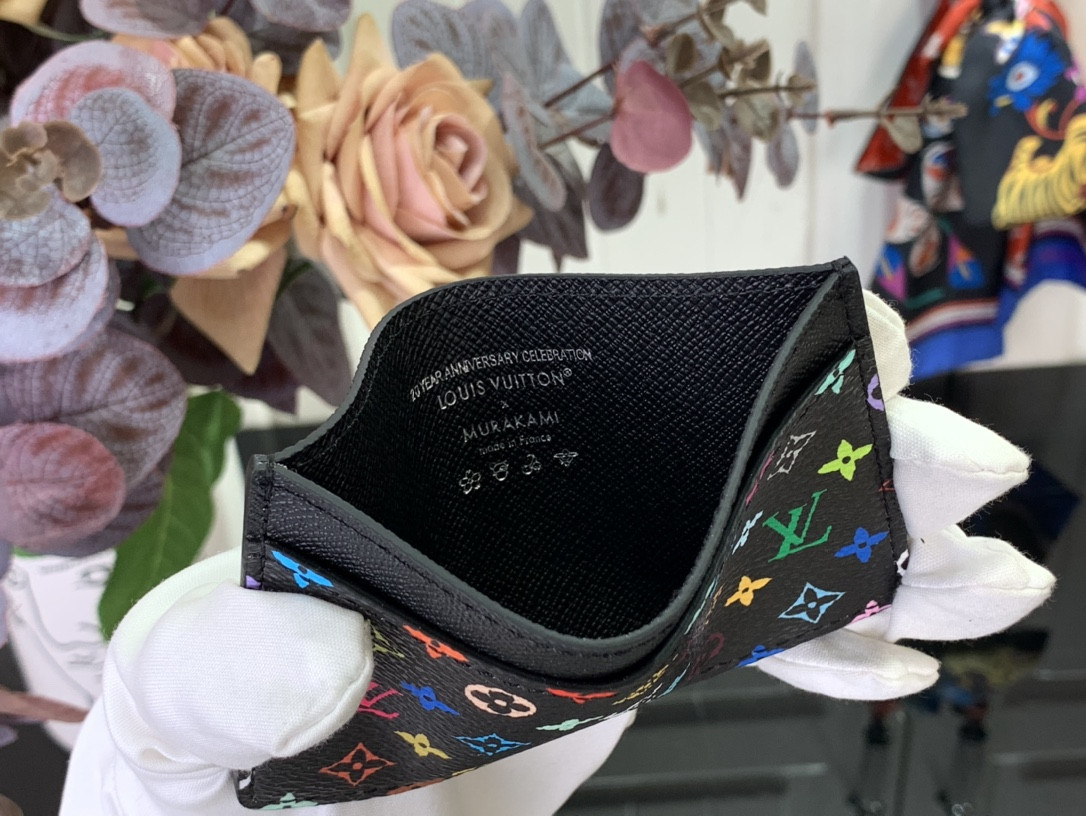 LV x TM Card Holder COMING SOON 11 x 7 x 0.5CM