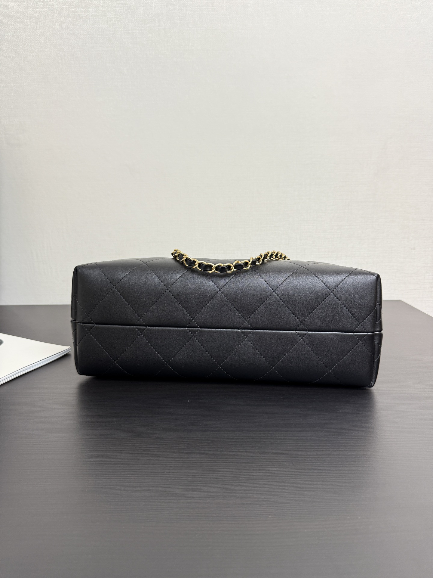 Ch**el Small Shopping Bag AS5634 24x36x14cm