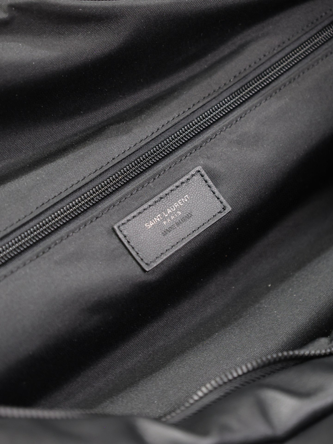 Y51 Sa1nt Lau*nt duffle in lambskin 53x24x22cm