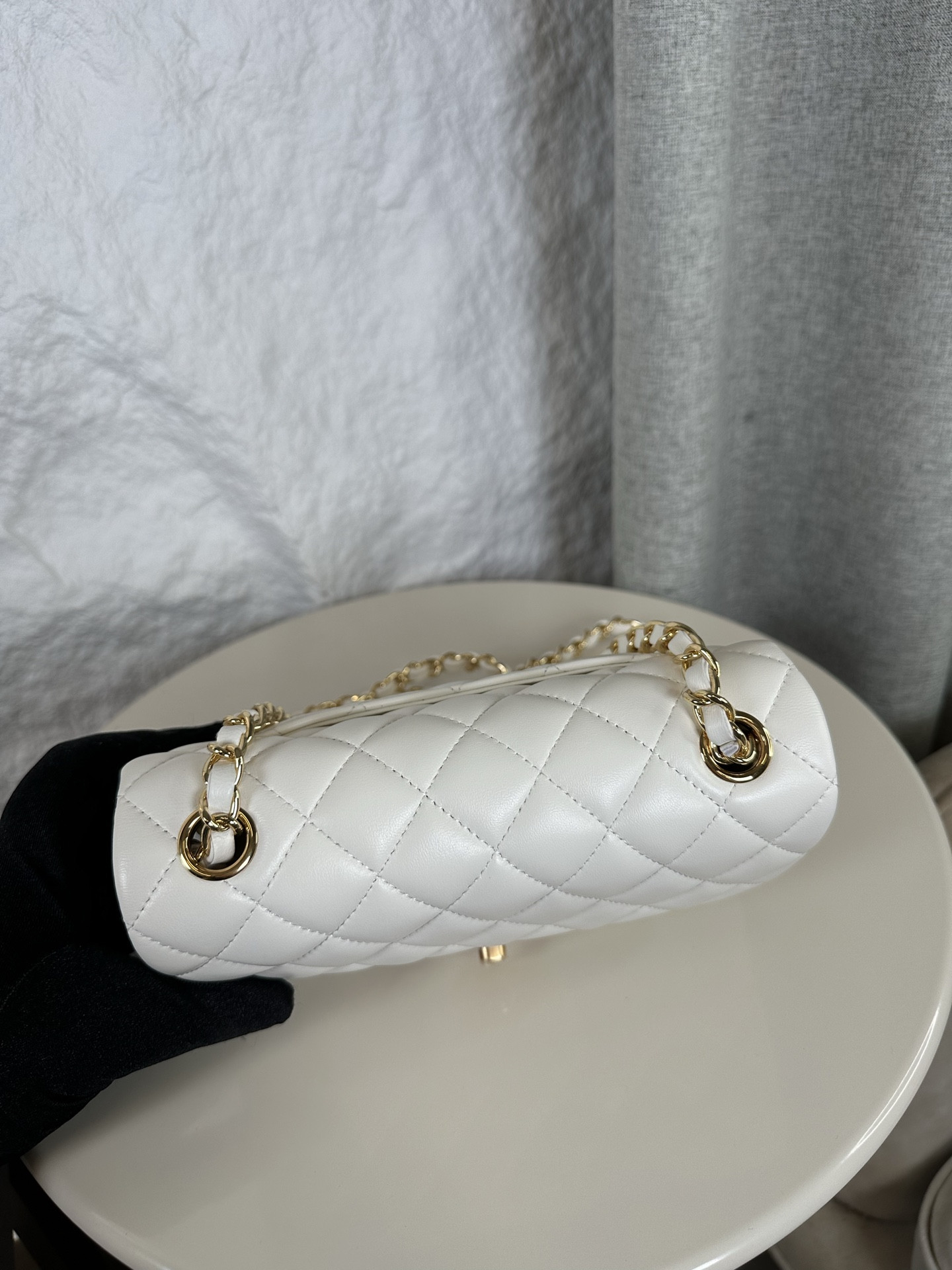 Ch**el Mini Flap Bag 20x12x6cm