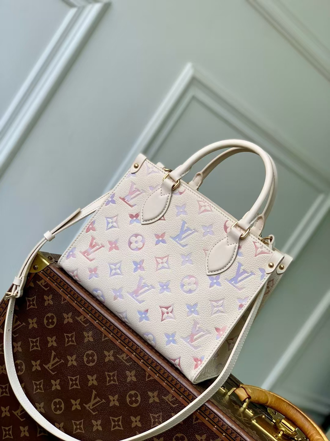LV OnTheGo PM M25770 25x19x11.5cm