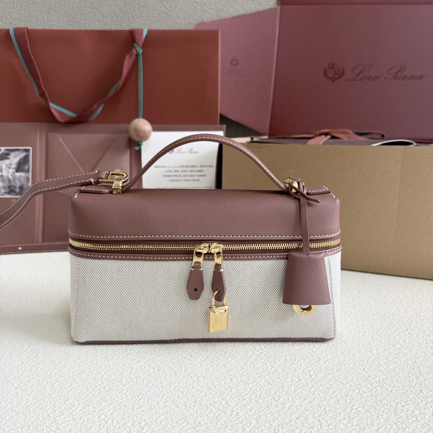 L0r0 P1ana Extra Bag L23 23x12x7cm