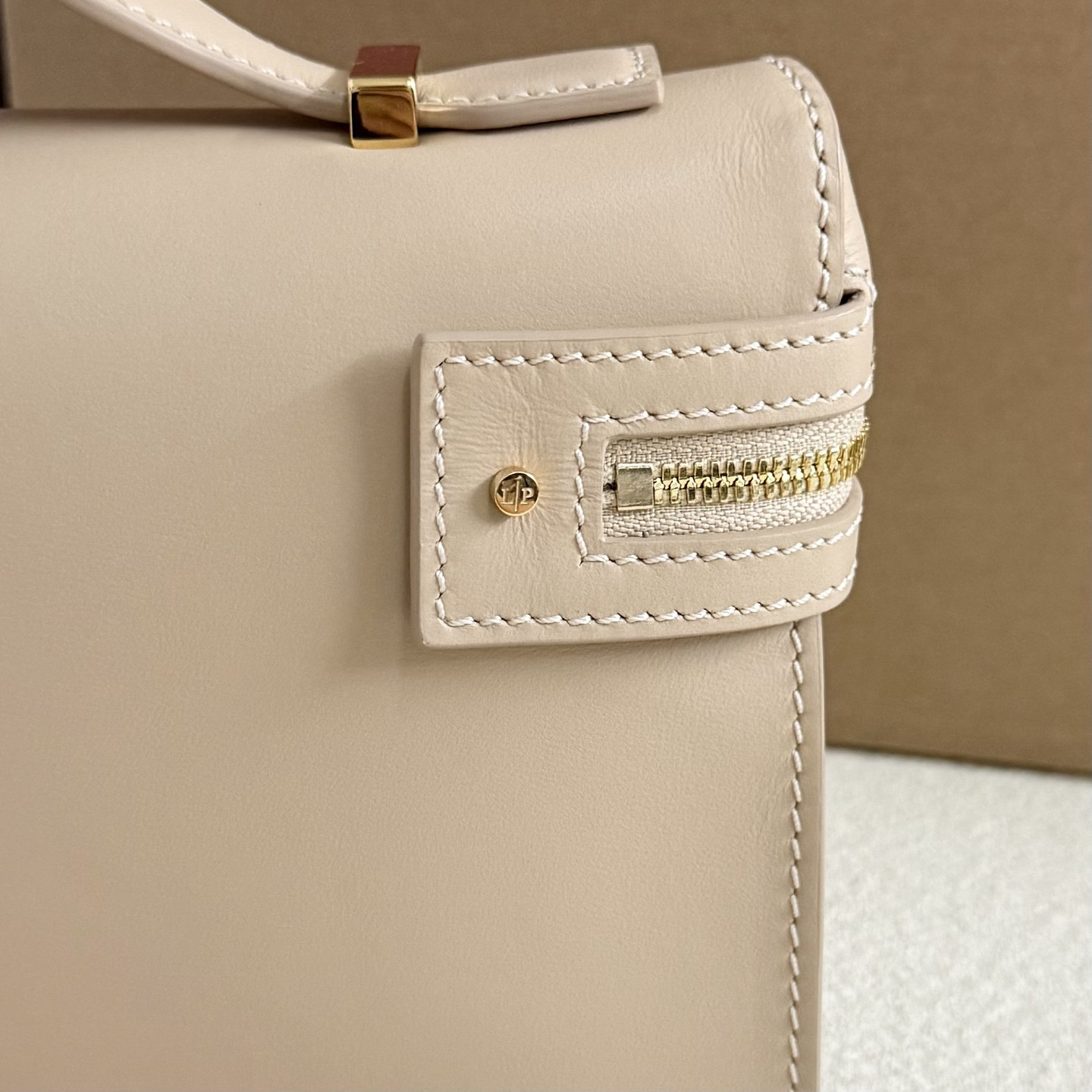 L0r0 P1ana Extra Clutch L29 29x14x3cm