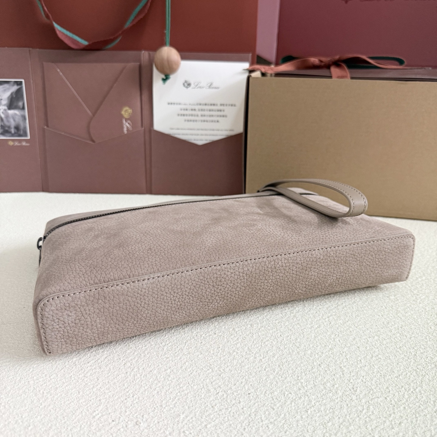 L0r0 P1ana Extra pouch L29 29x18x5cm