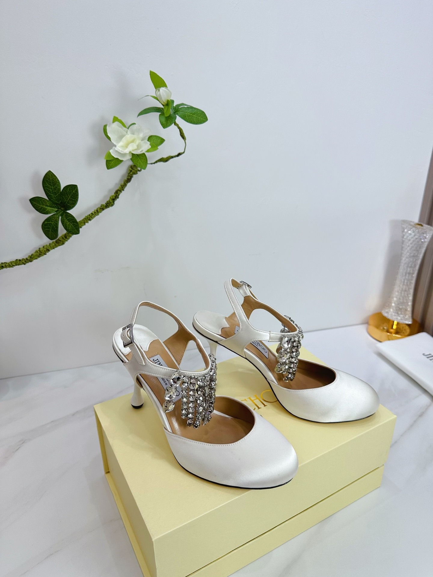 UA J1m*y Ch00 Verity Glitter Slingbacks 8.5cm