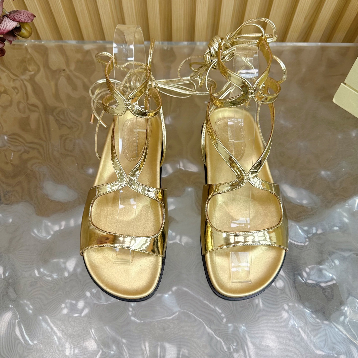 UA J1m*y Ch00 Sandals