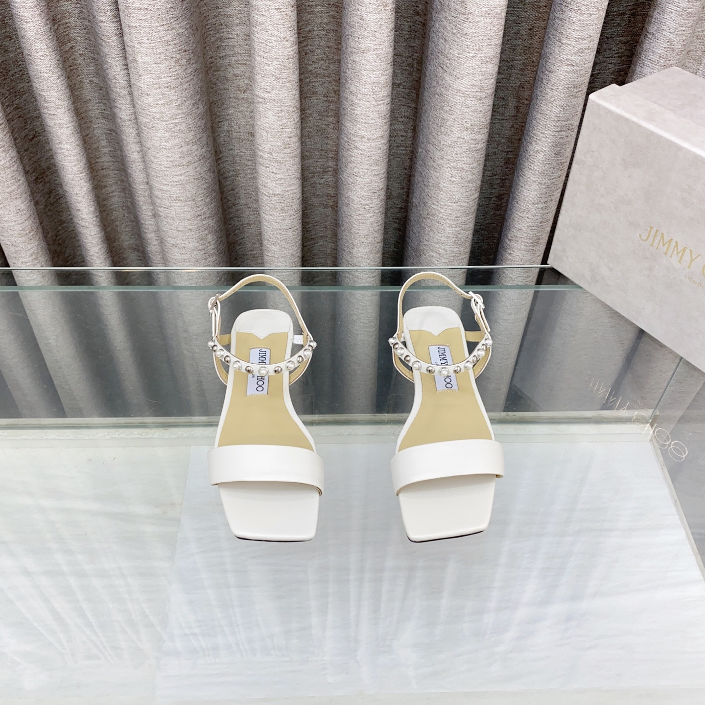 UA J1m*y Ch00 Sandals