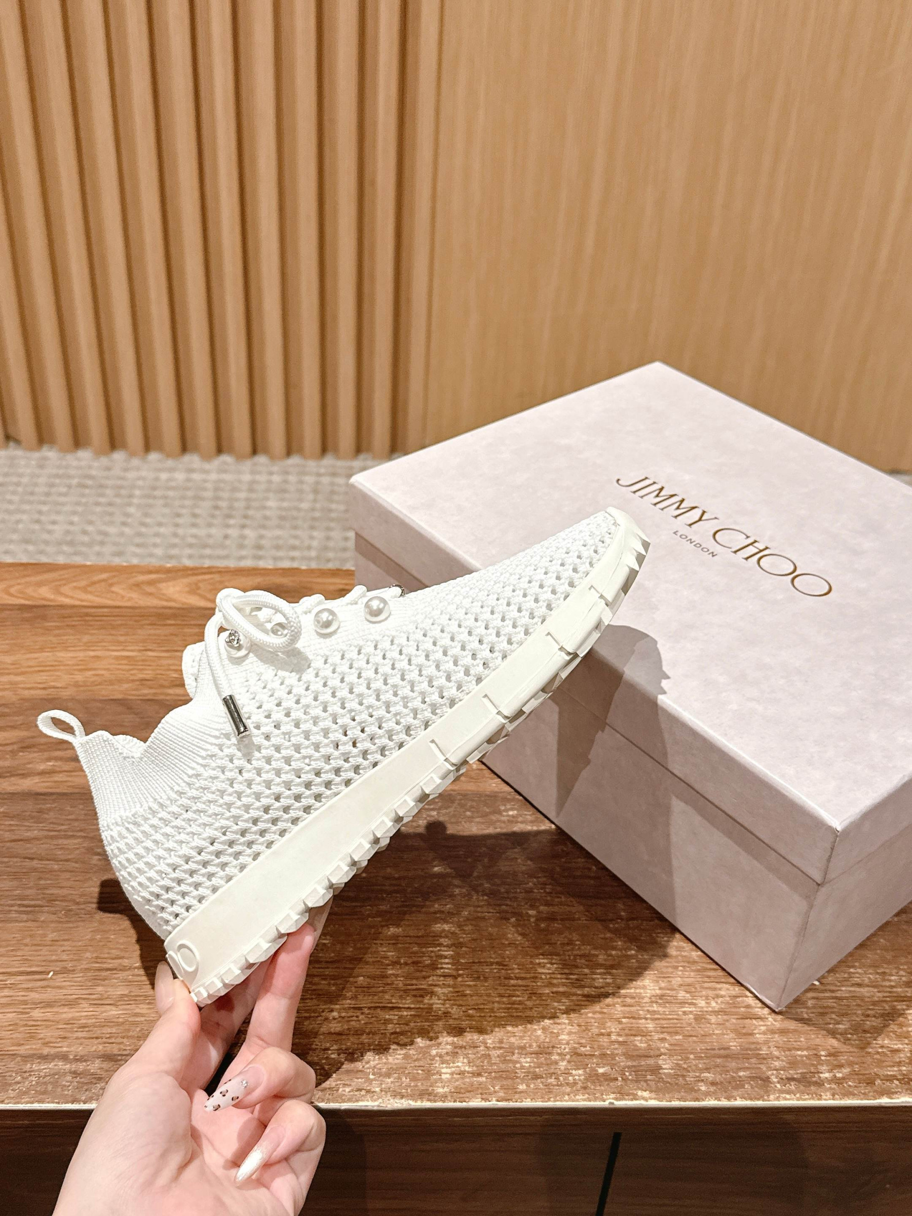 UA J1m*y Ch00 Casual Sneakers