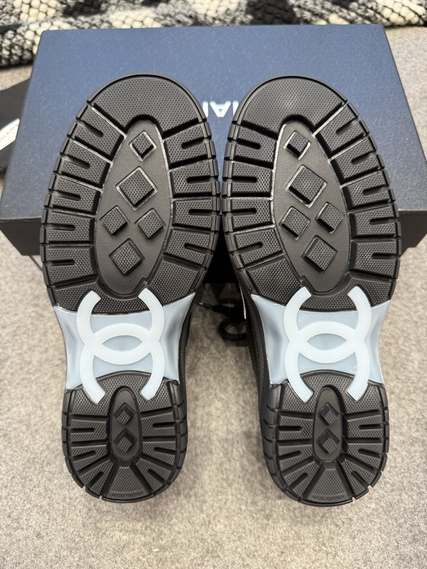 UA Ch**el Sneakers