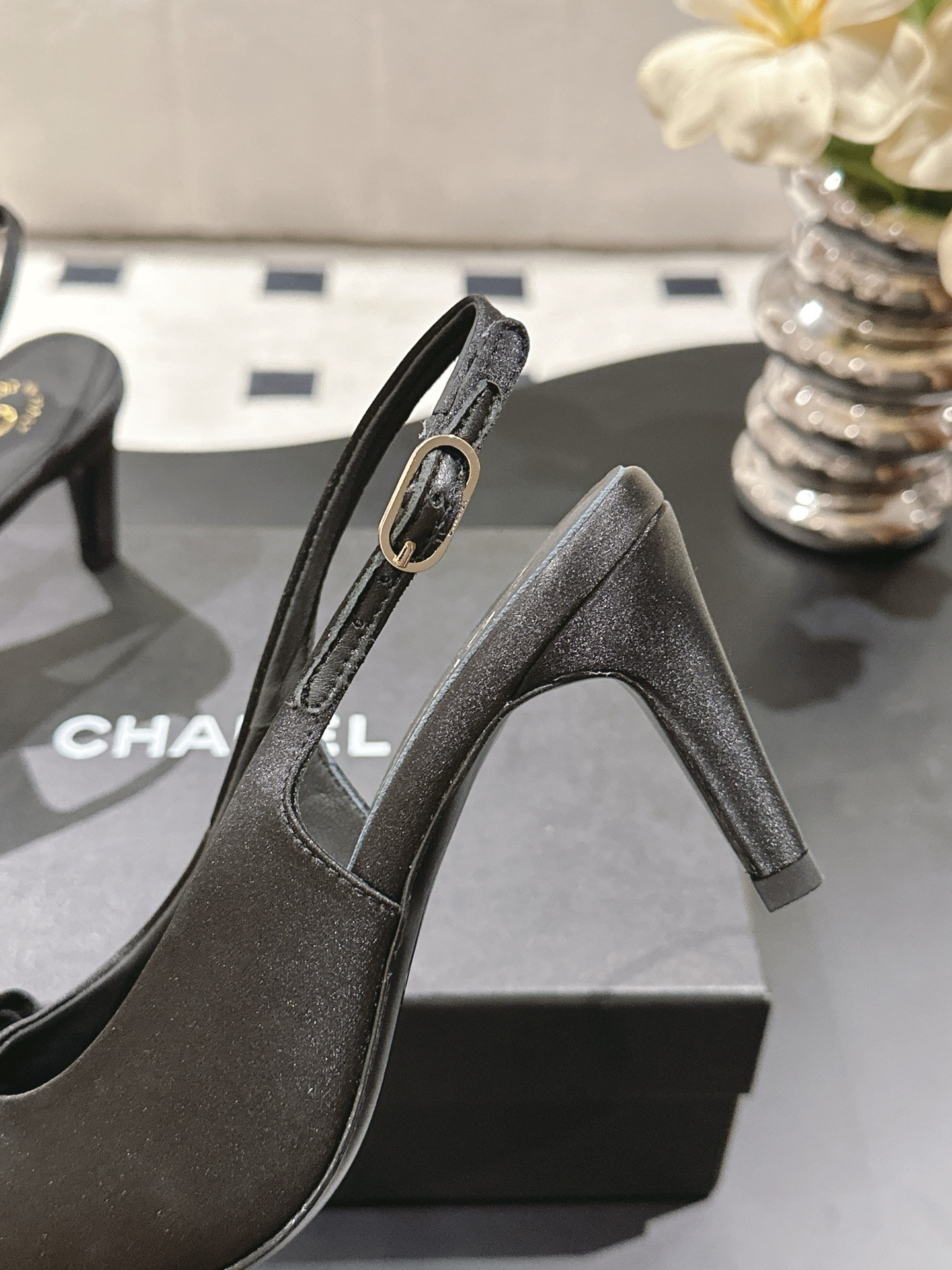 UA Ch**el Slingbacks 7.5cm Heel