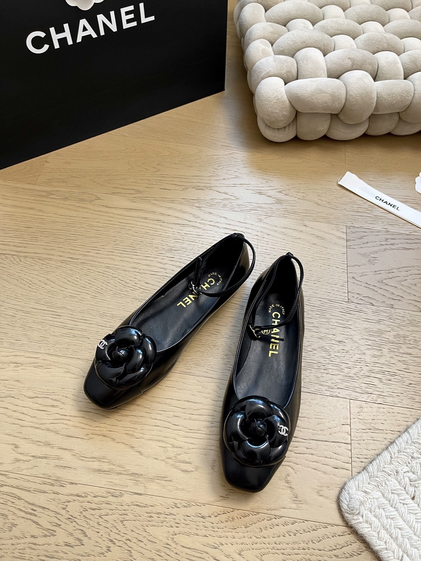 UA Ch**el Ballet Flats