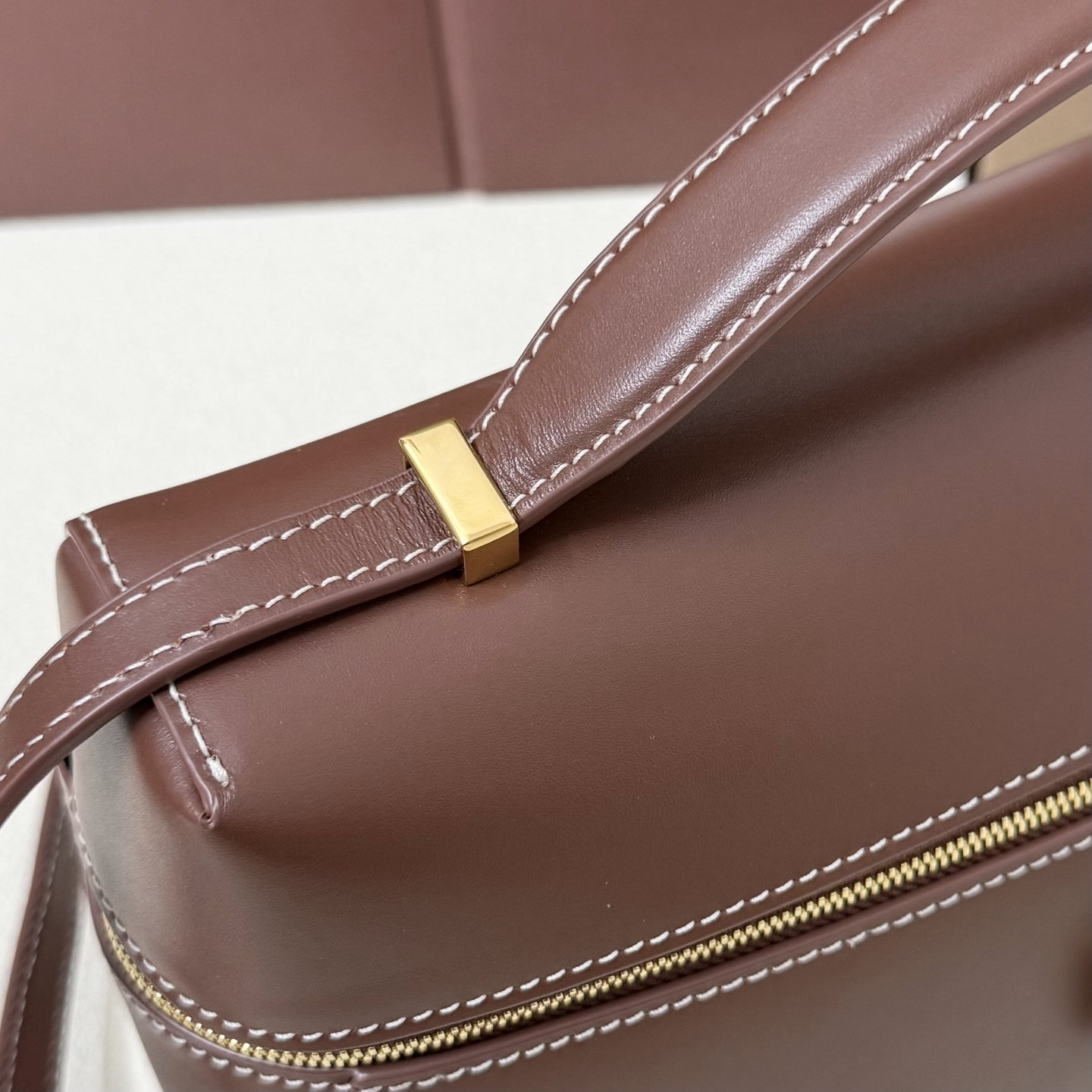 L0r0 P1ana Extra Pocket L27 16x27x10cm