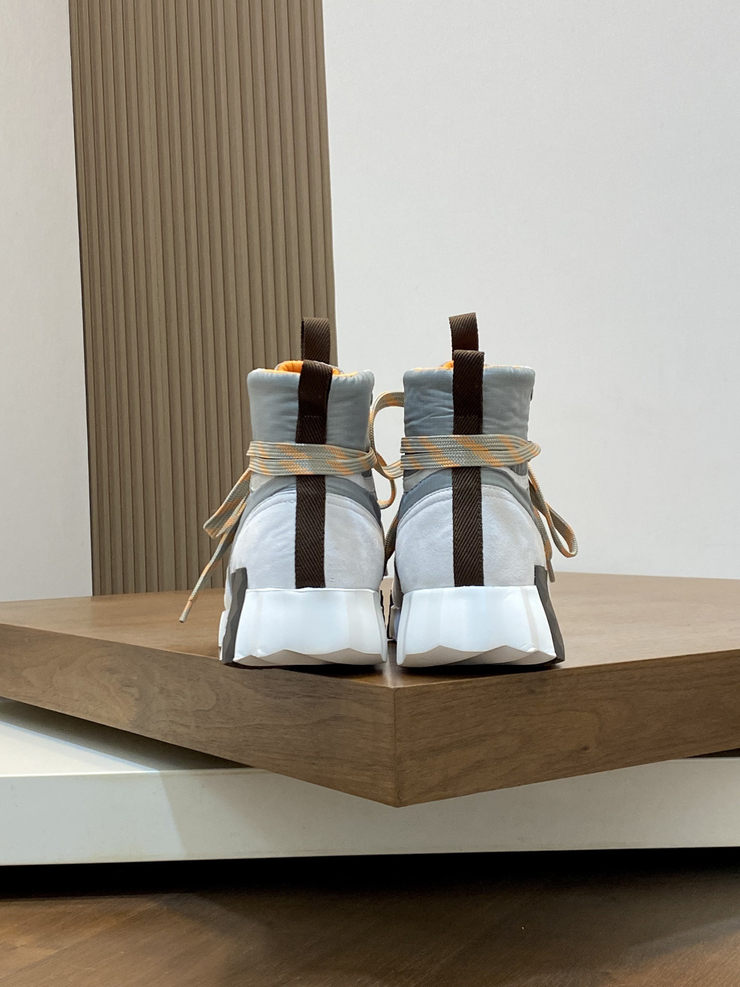 UA H**me5 Klimb Sneaker