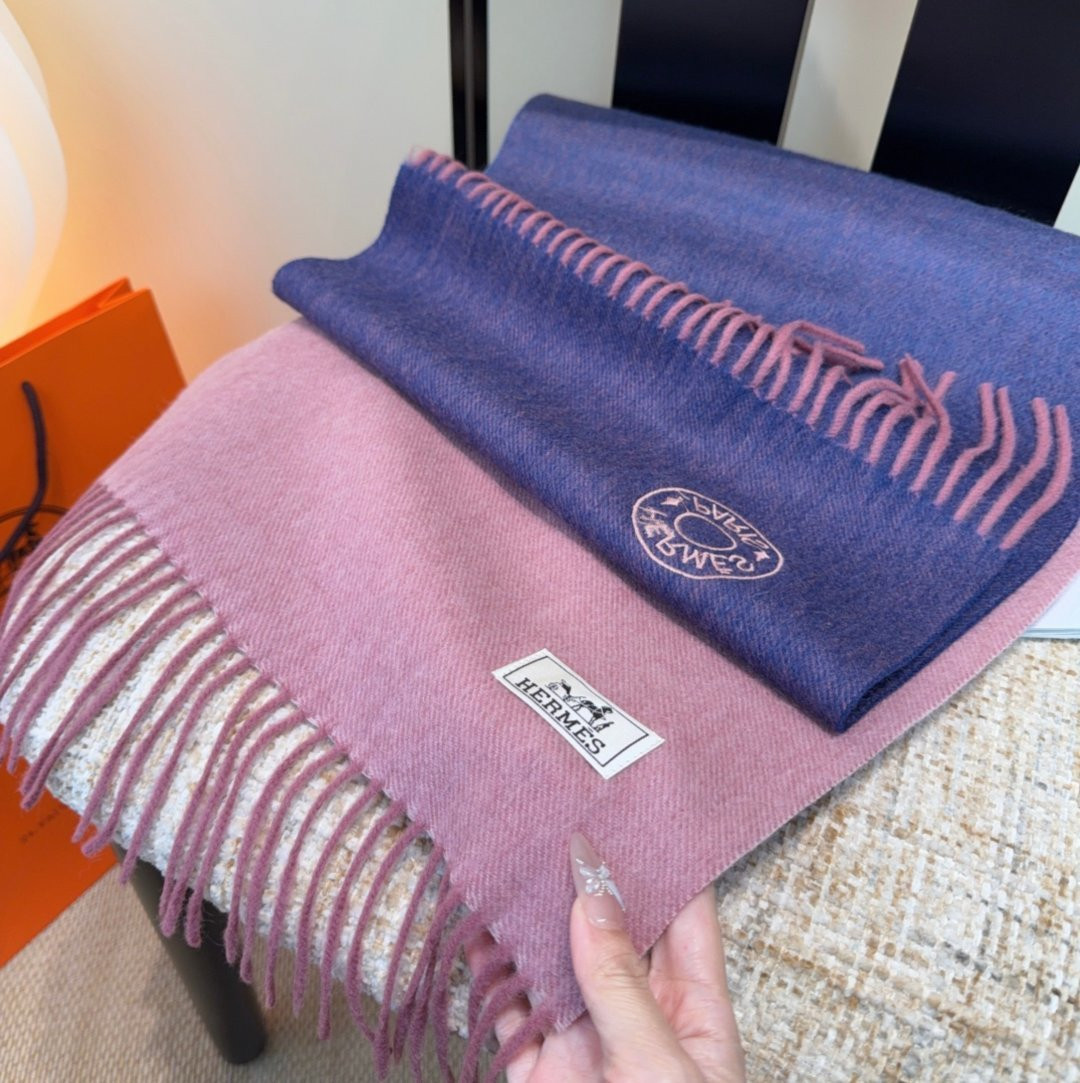 H**me5 Reversible scarf 30x185cm