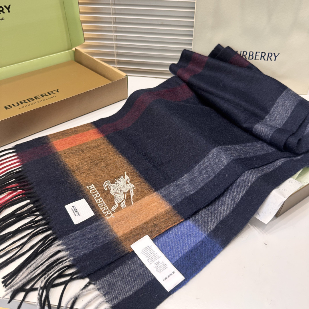 Bv*b*rry scarf 30x180cm 100% cashmere