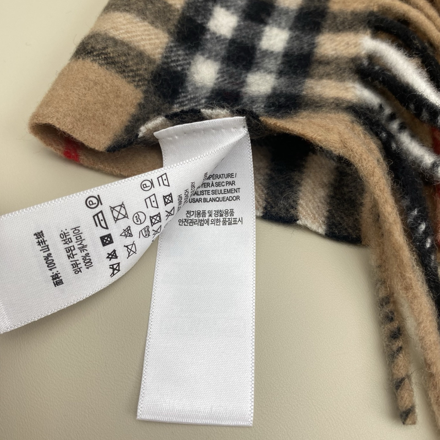 Bv*b*rry Check Cashmere Happy scarf 30x155cm