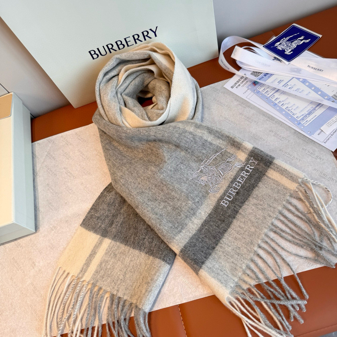 Bv*b*rry scarf 32x180cm 100% cashmere