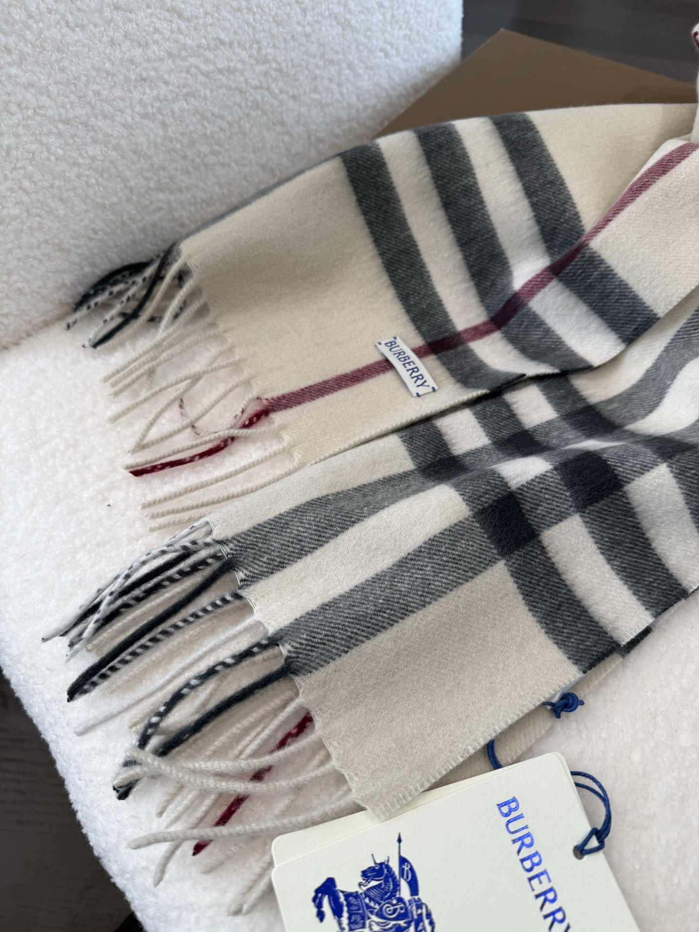 Bv*b*rry scarf 30x180cm