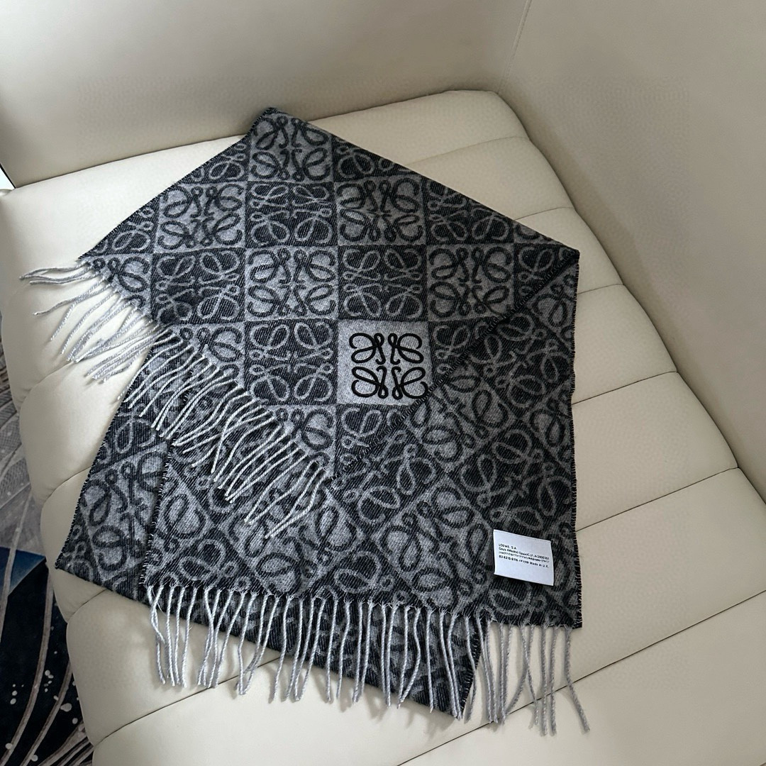 L0ew* scarf 38x180cm