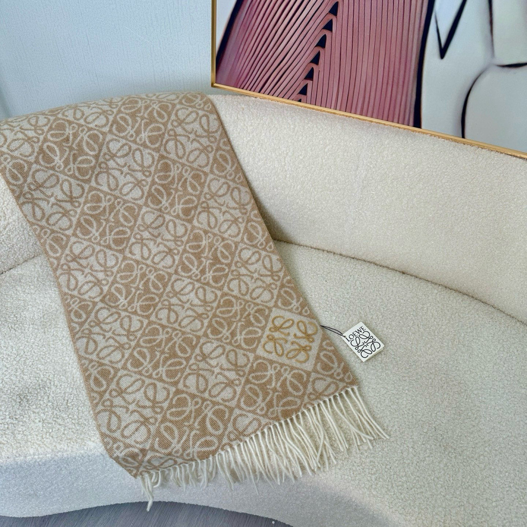 L0ew* scarf 38x180cm
