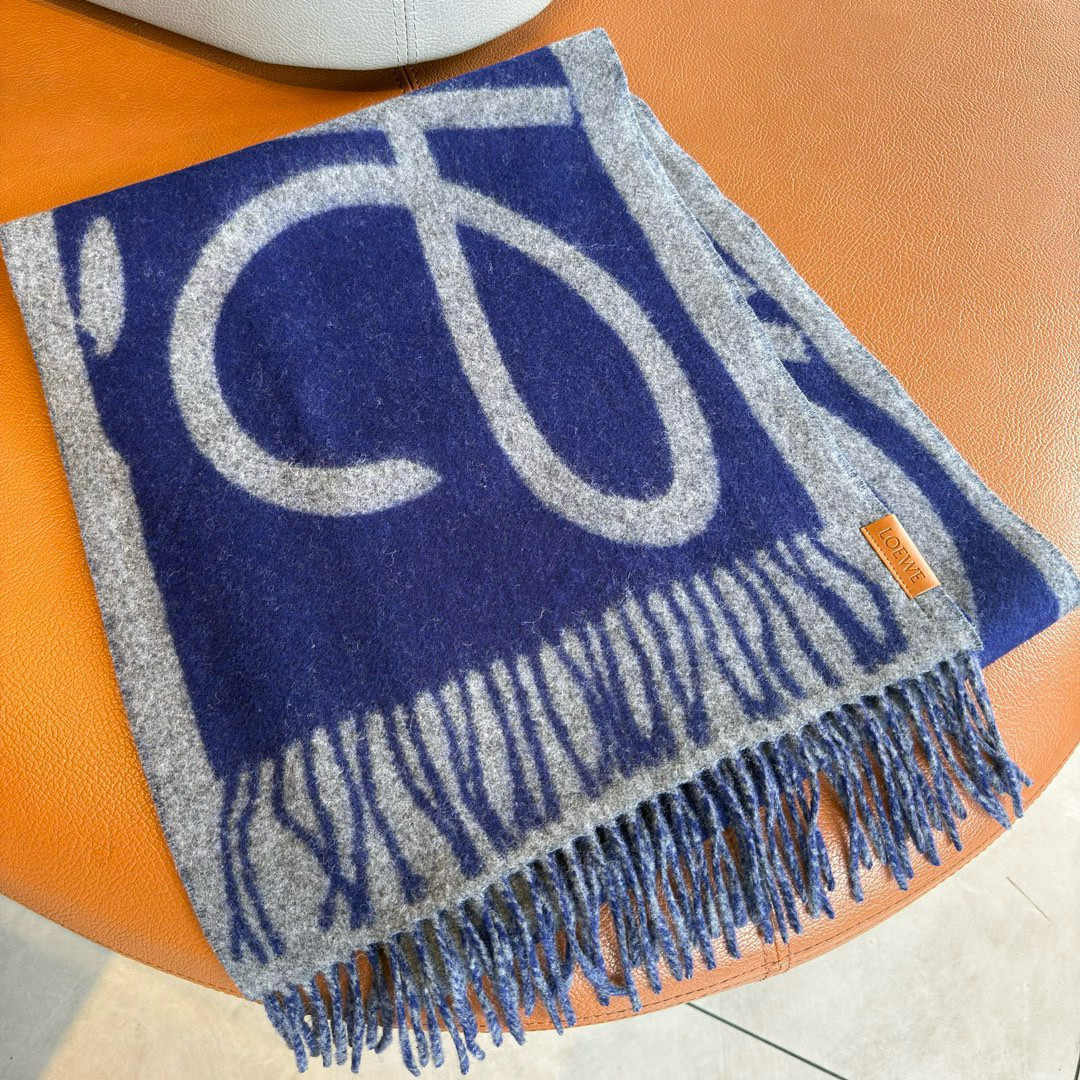 L0ew* scarf 38x180cm