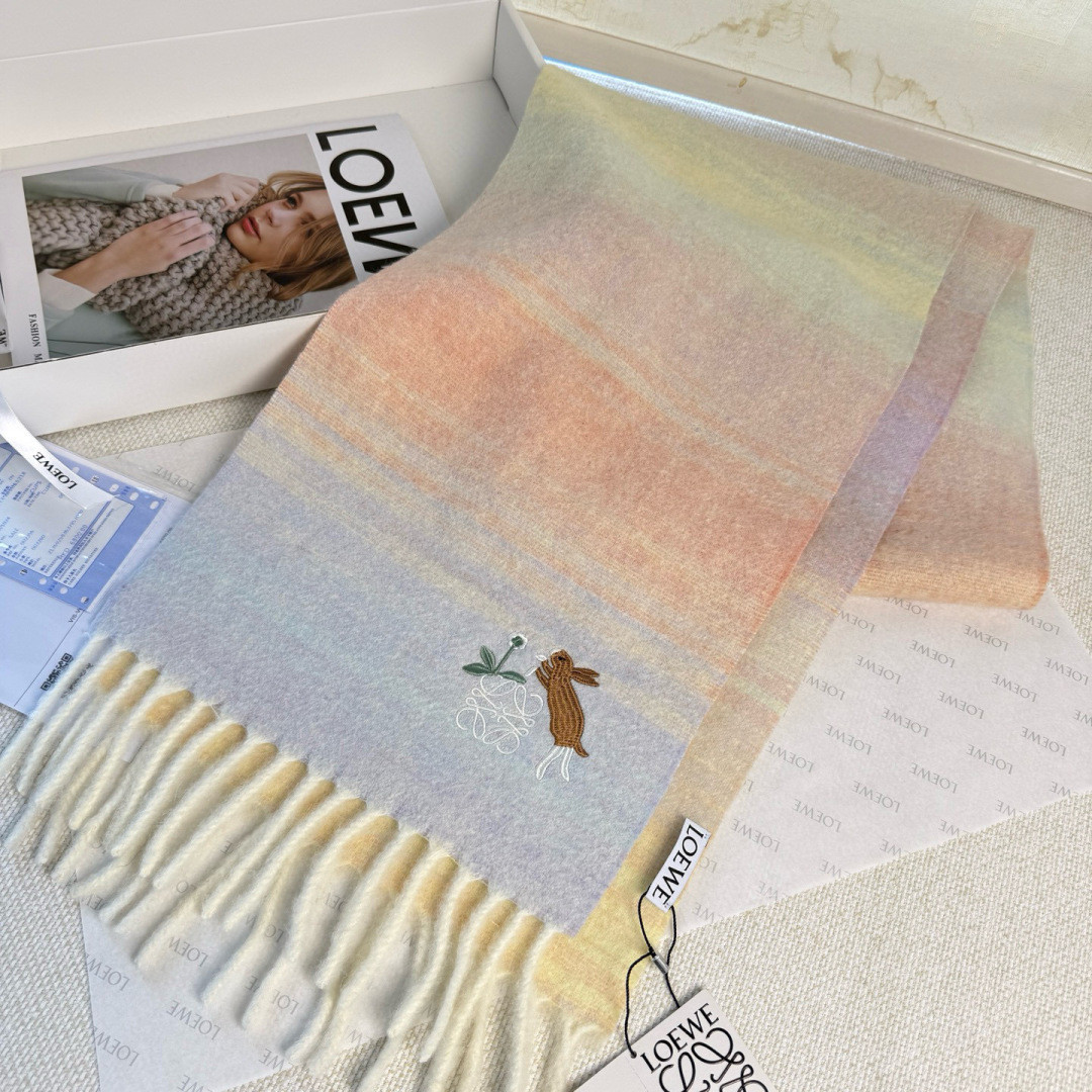 L0ew* scarf 30x180cm