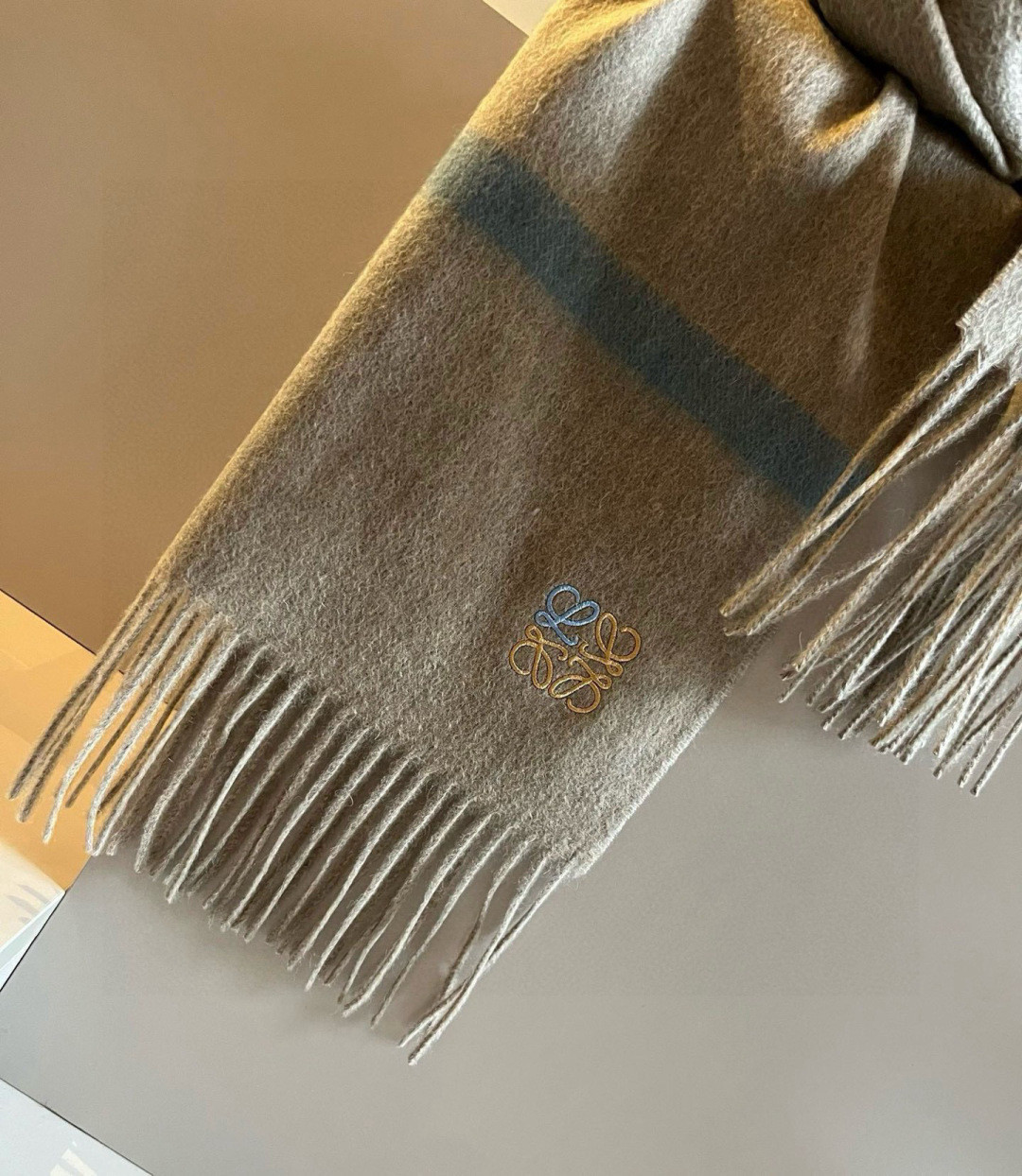 L0ew* scarf 35x180cm