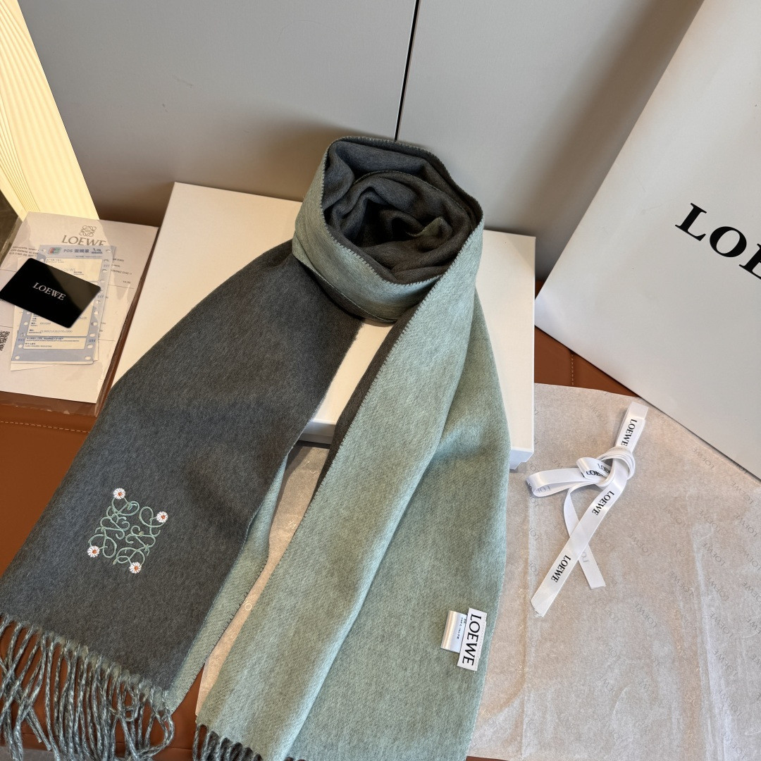 L0ew* scarf 35x180cm