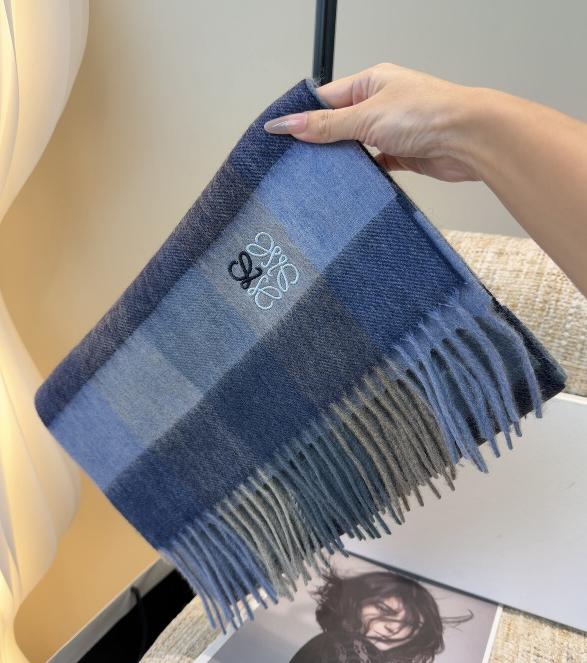 L0ew* scarf 30x180cm