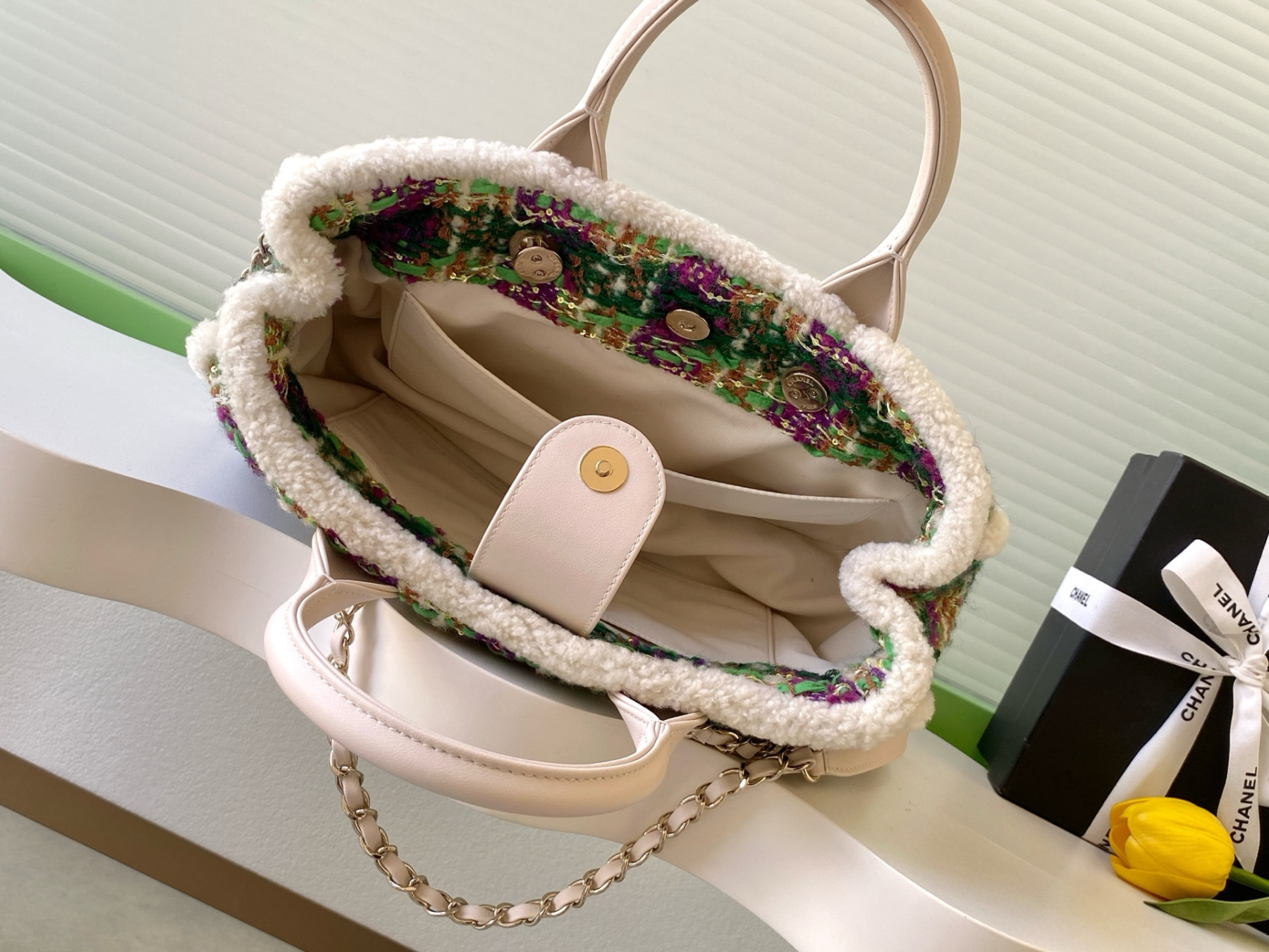 Ch**el Small Shopping Bag 24x33.5x11cm