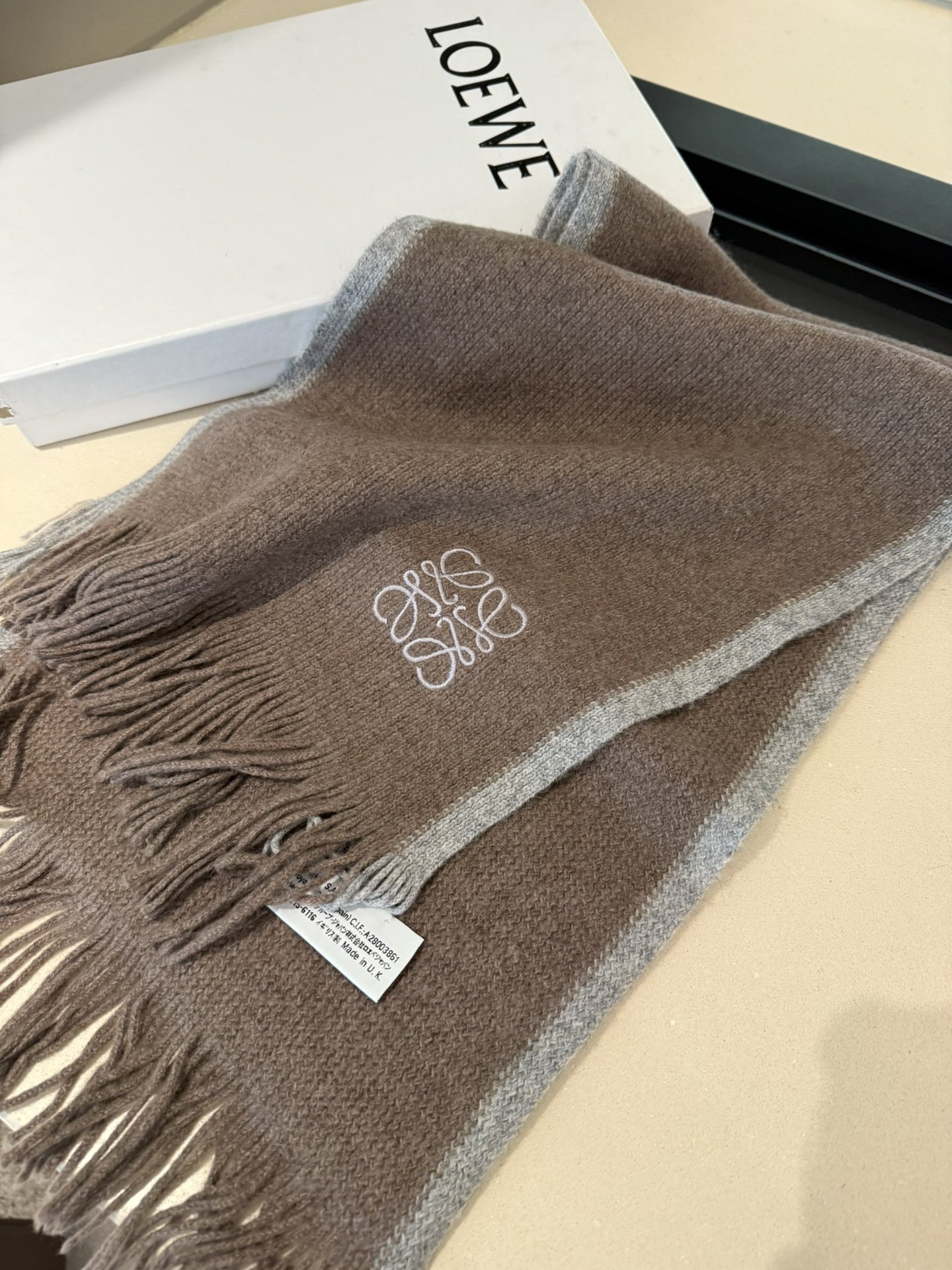 L0ew* scarf 30x180cm