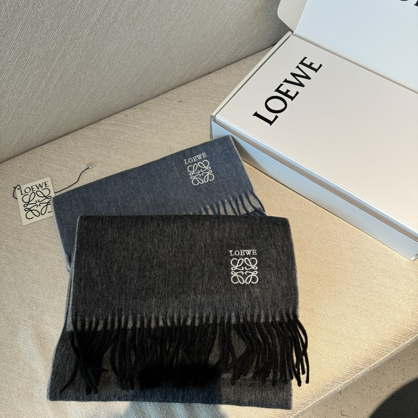 L0ew* scarf 30x180cm