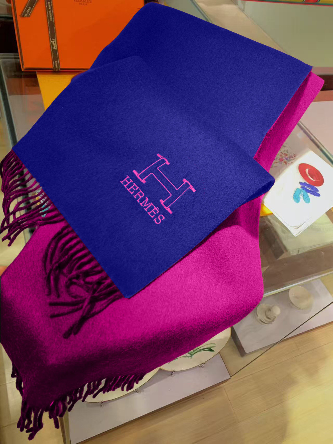 H**me5 scarf 30x200cm