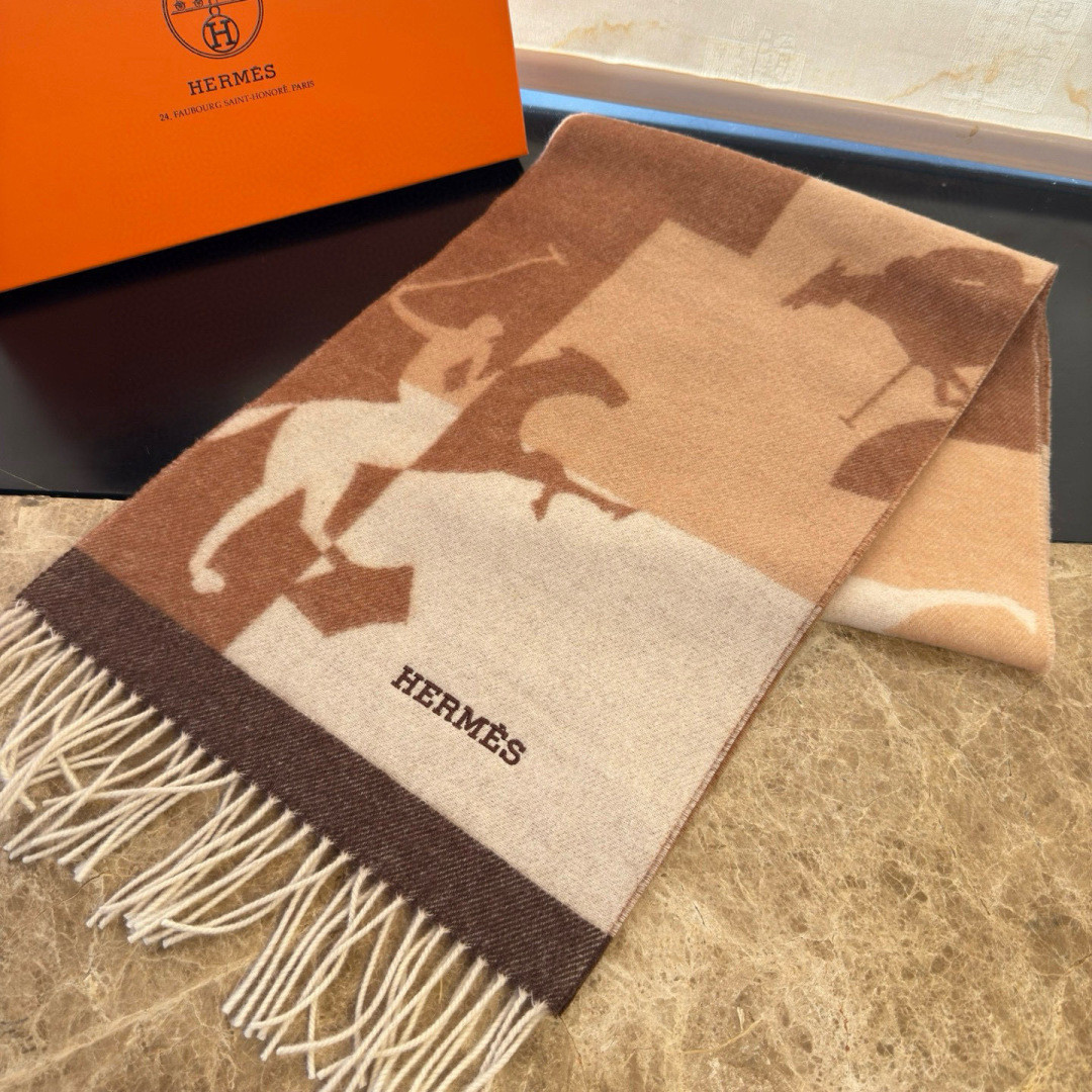 H**me5 scarf 30x168cm