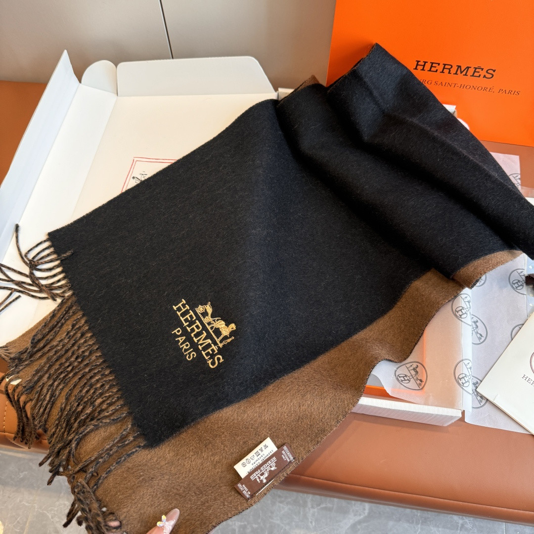 H**me5 scarf 30x180cm