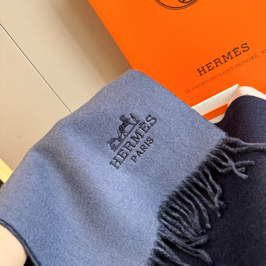 H**me5 scarf 30x180cm