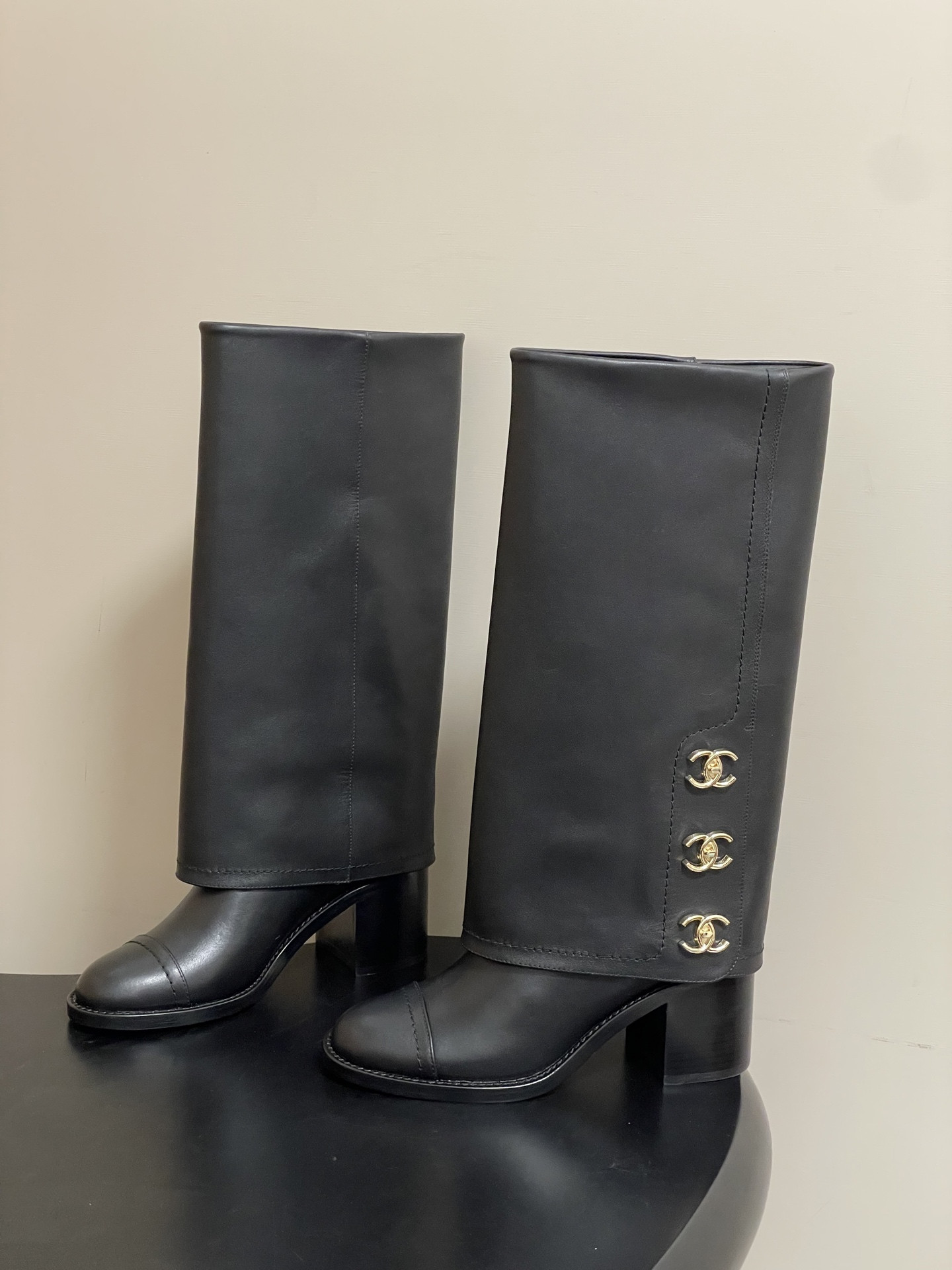 UA Ch**el High Boots 7cm Heel