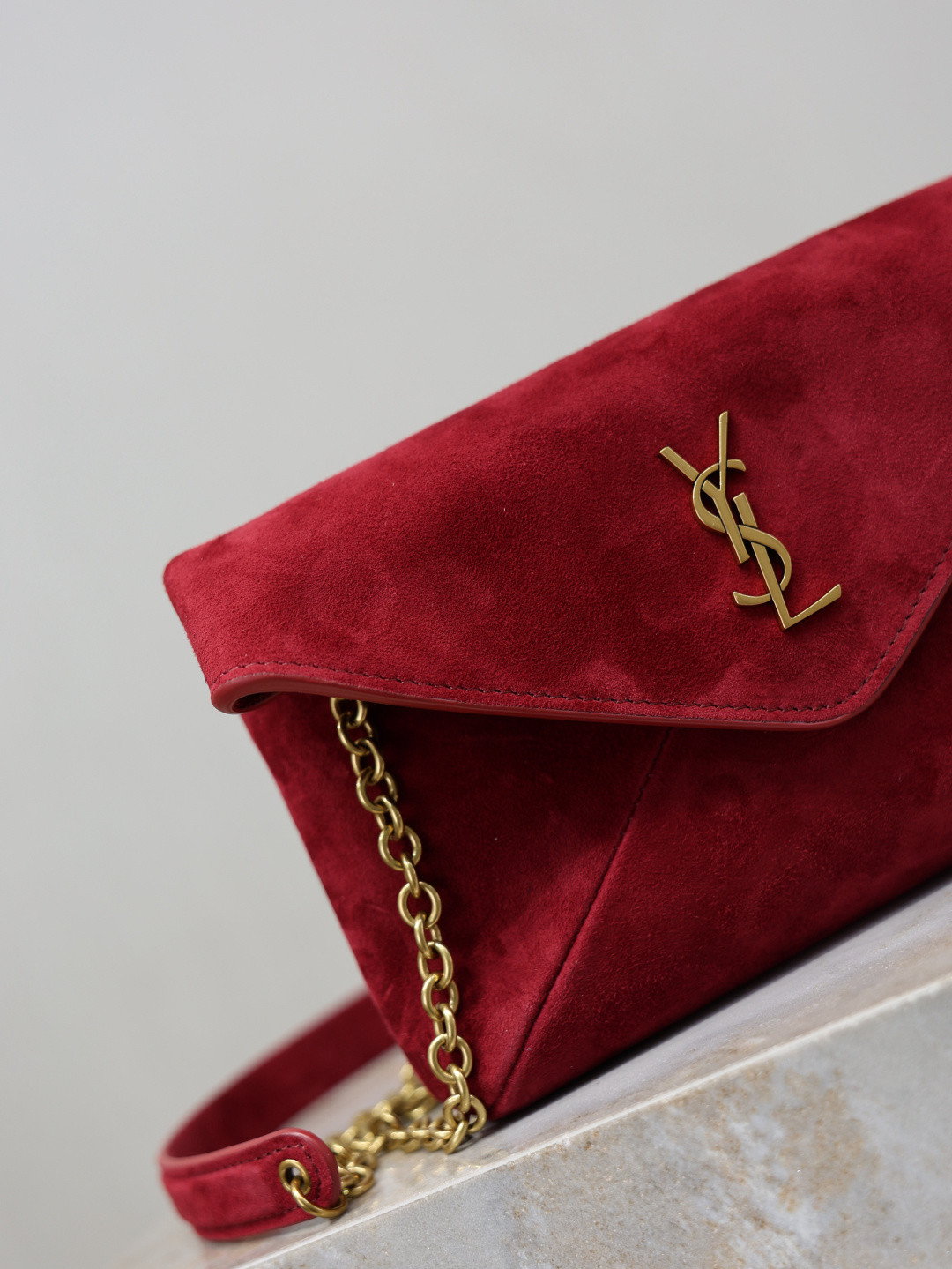 Y51 CASSANDRE Chain Clutch 19x12x3cm