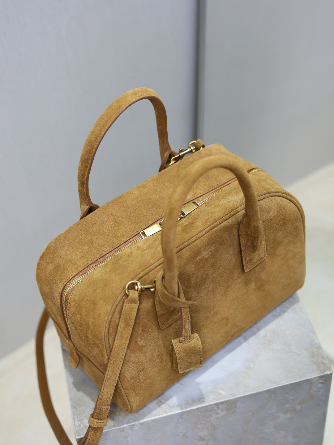 Y51 SAC DE JOUR Small Boston in Suede 27x18x15cm