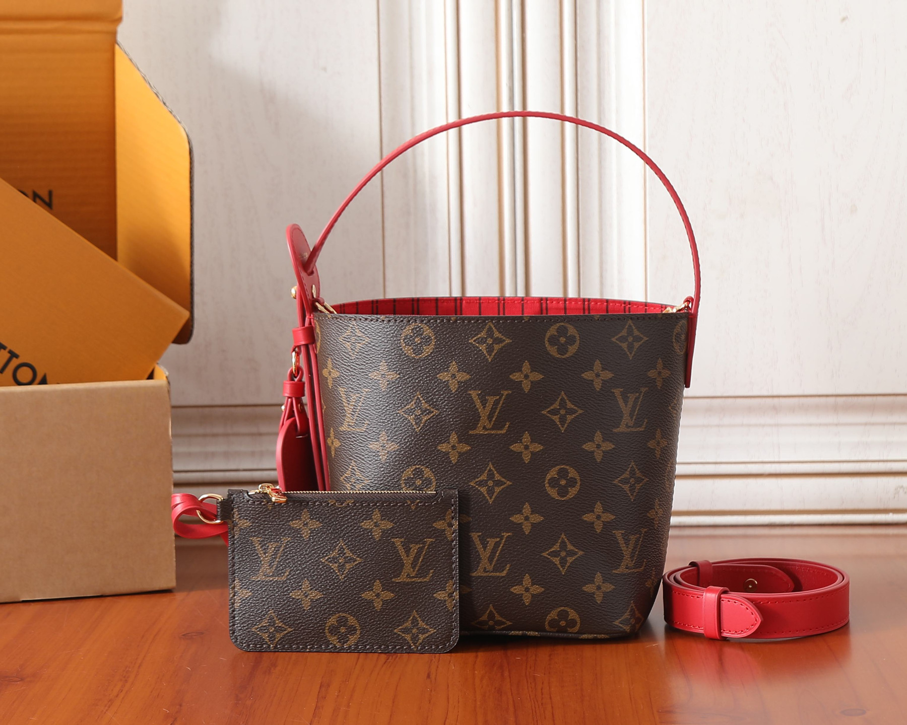 LV ALL IN BB Handbags M28317 18x12x16cm
