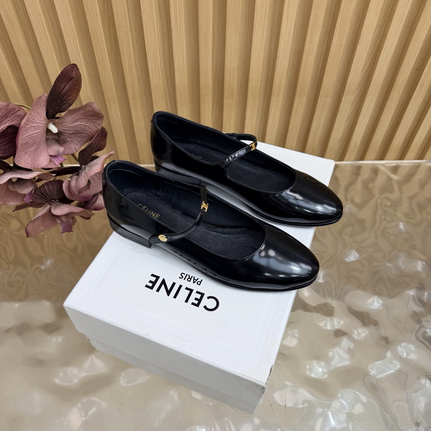 UA Ce1i*e CITY BALLERINA