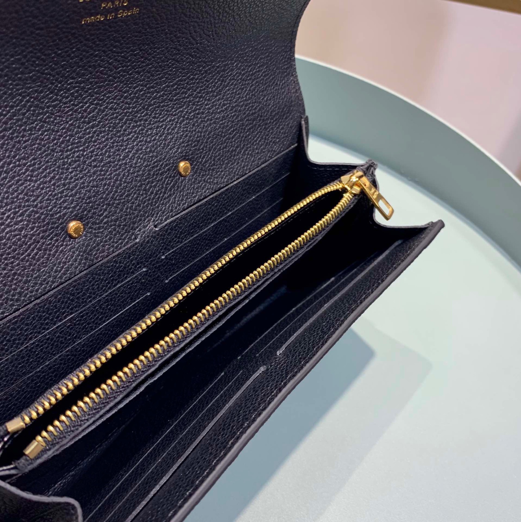 LV METIS WALLET M62458